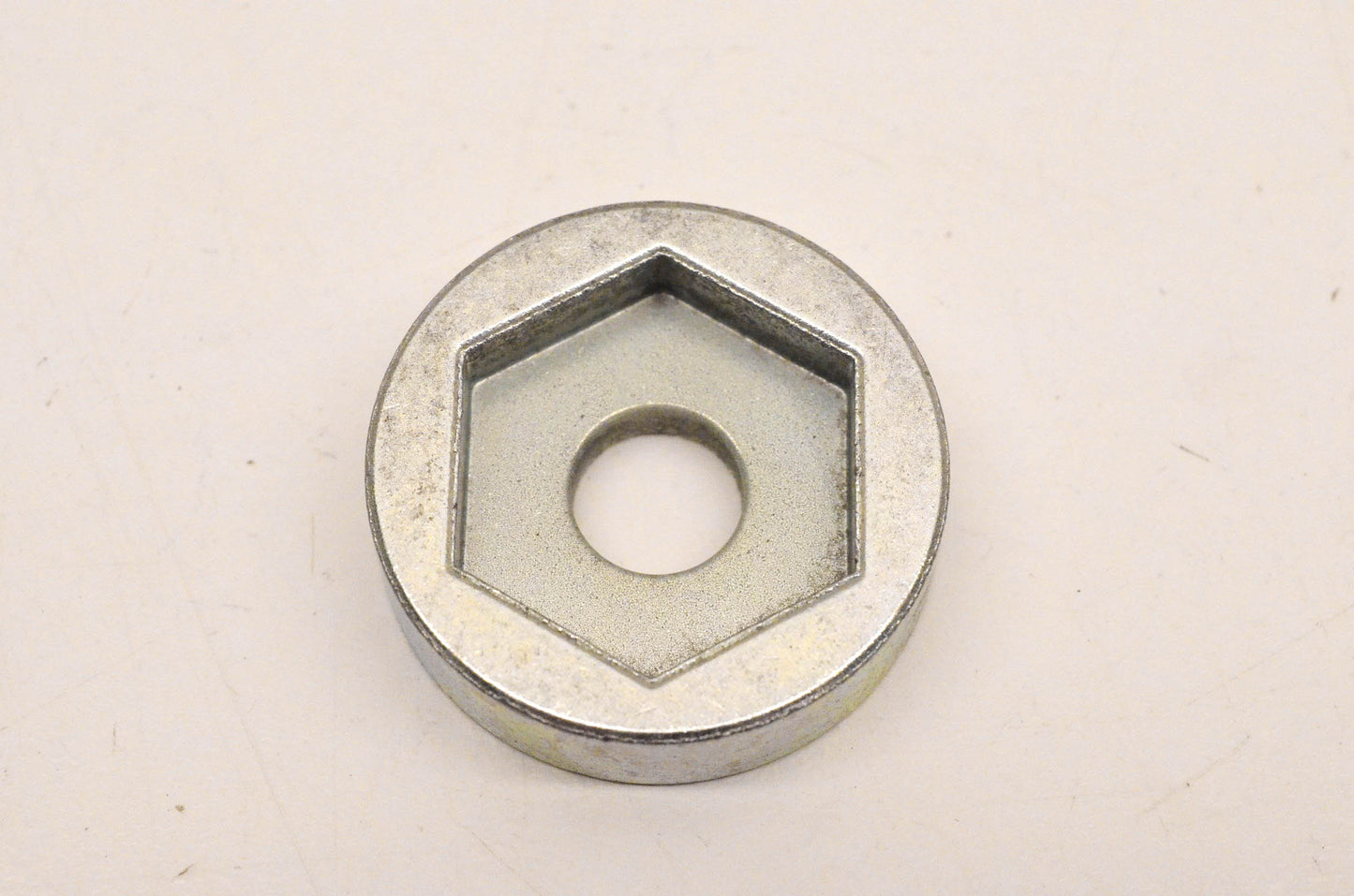 New OEM Husqvarna 5324271-54, 532427154 Sleeve Imp Pulley D-Shaft NOS