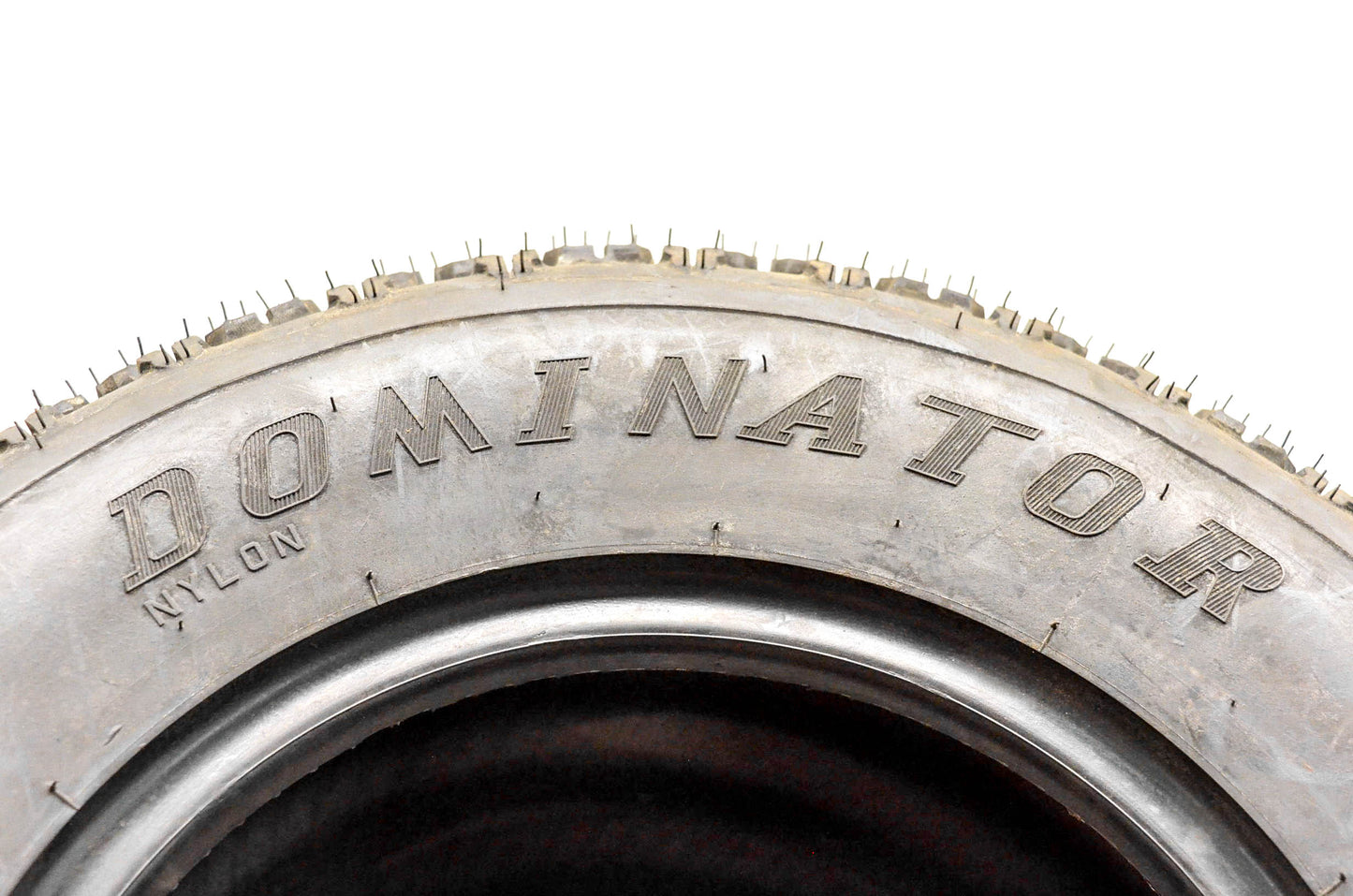 Kenda K300-001, 083001073B1 Dominator 20x11.00-10 ATV Rear Tire 20x11-10 NOS