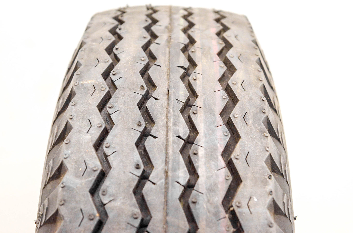 Kenda 23021066, AT691044 K353 5.70x8 (B) 5 Hole White Rim & Tire NOS