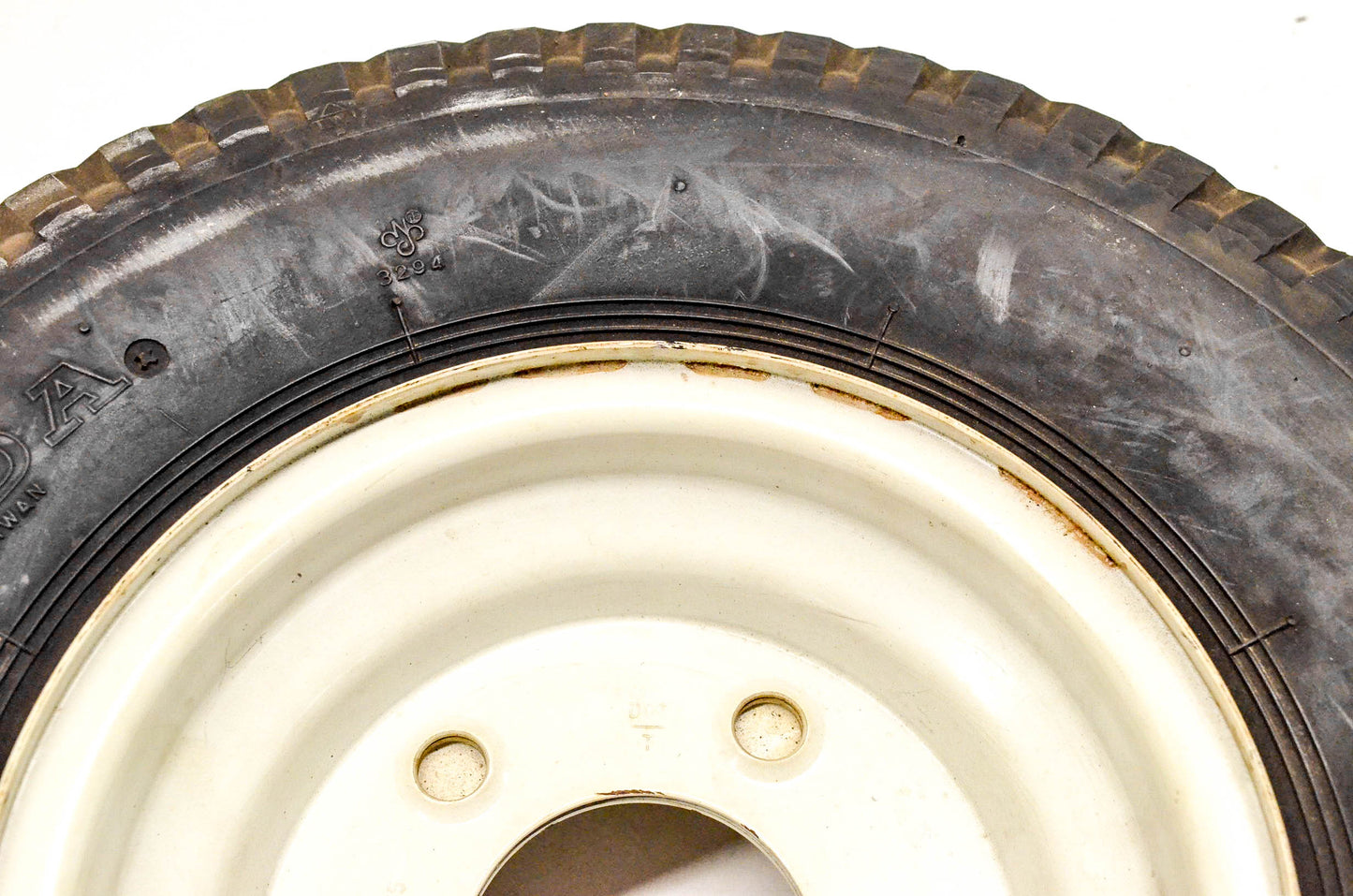 Kenda 23021066, AT691044 K353 5.70x8 (B) 5 Hole White Rim & Tire NOS