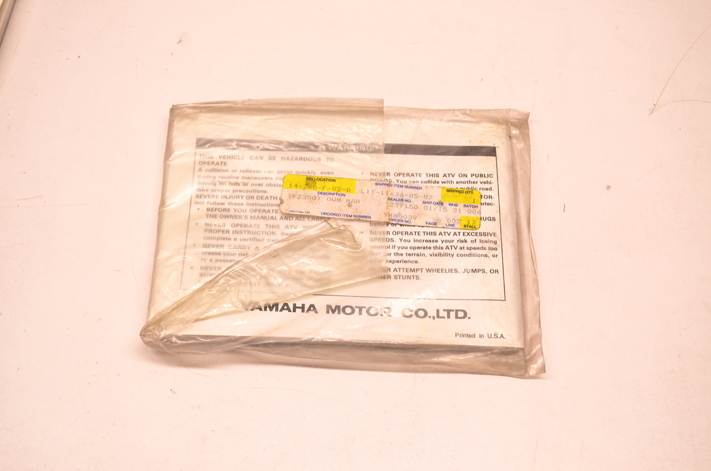 New OEM Yamaha LIT-11626-05-87 Owners Manual NOS