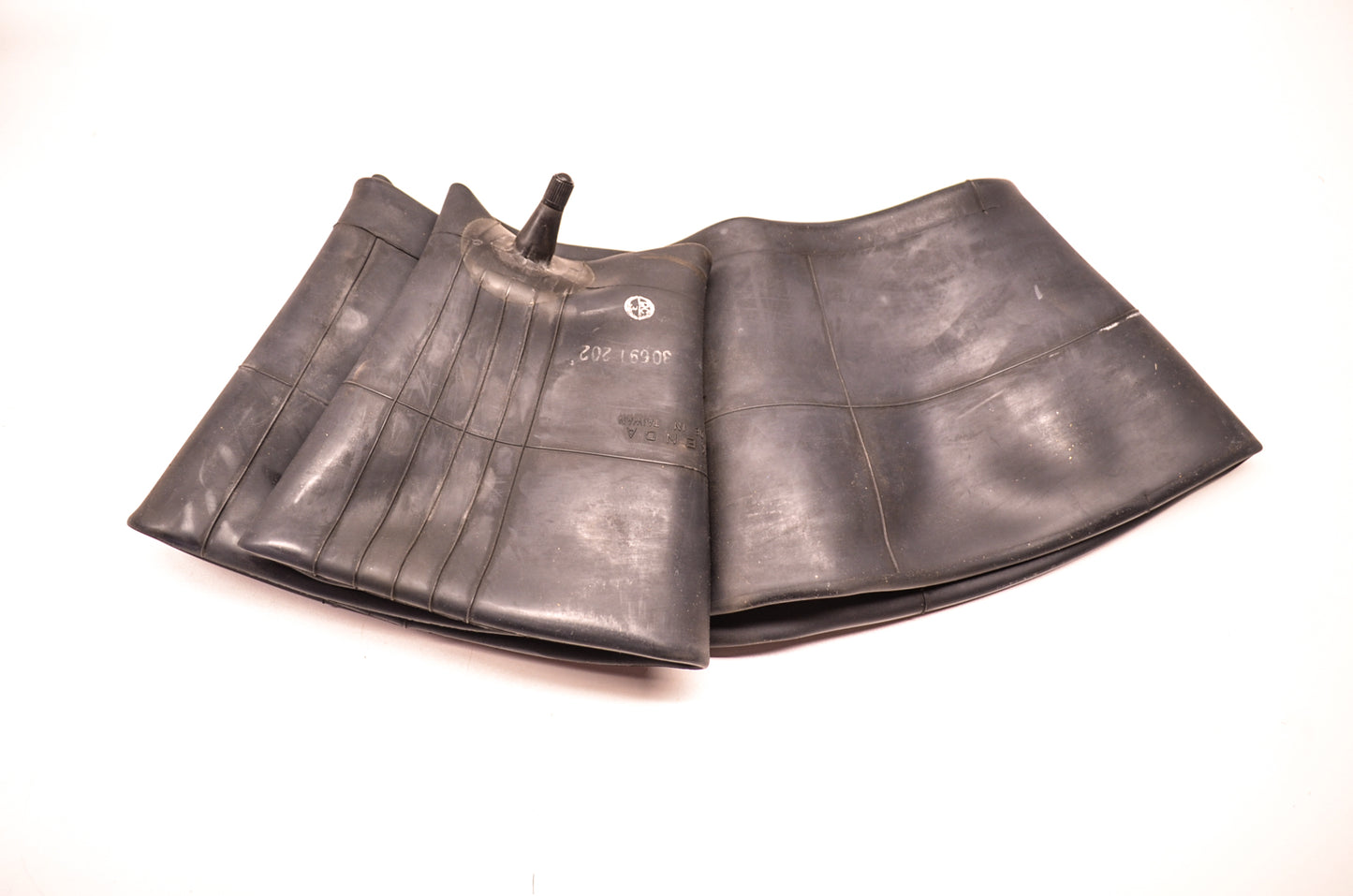 Kenda 140/160/80-16 Motorcycle Inner Tube TR15 Offset NOS