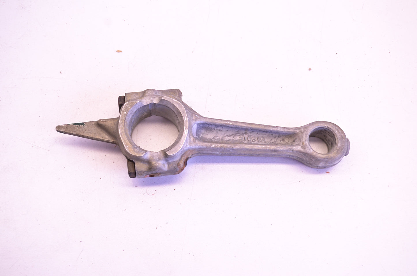 Wisconsin DA-83-S30 Connecting Rod NOS