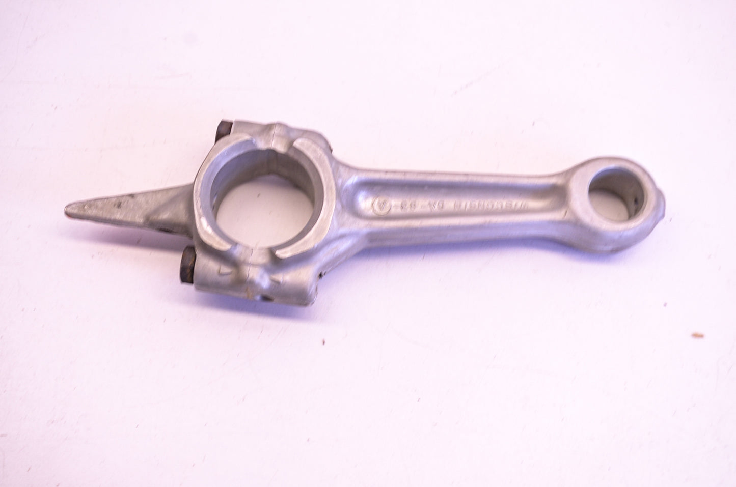 Wisconsin DA-83-A-S20 Connecting Rod NOS