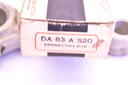 Wisconsin DA-83-A-S20 Connecting Rod NOS