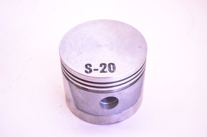 Wisconsin DB-231-S20 Piston NOS