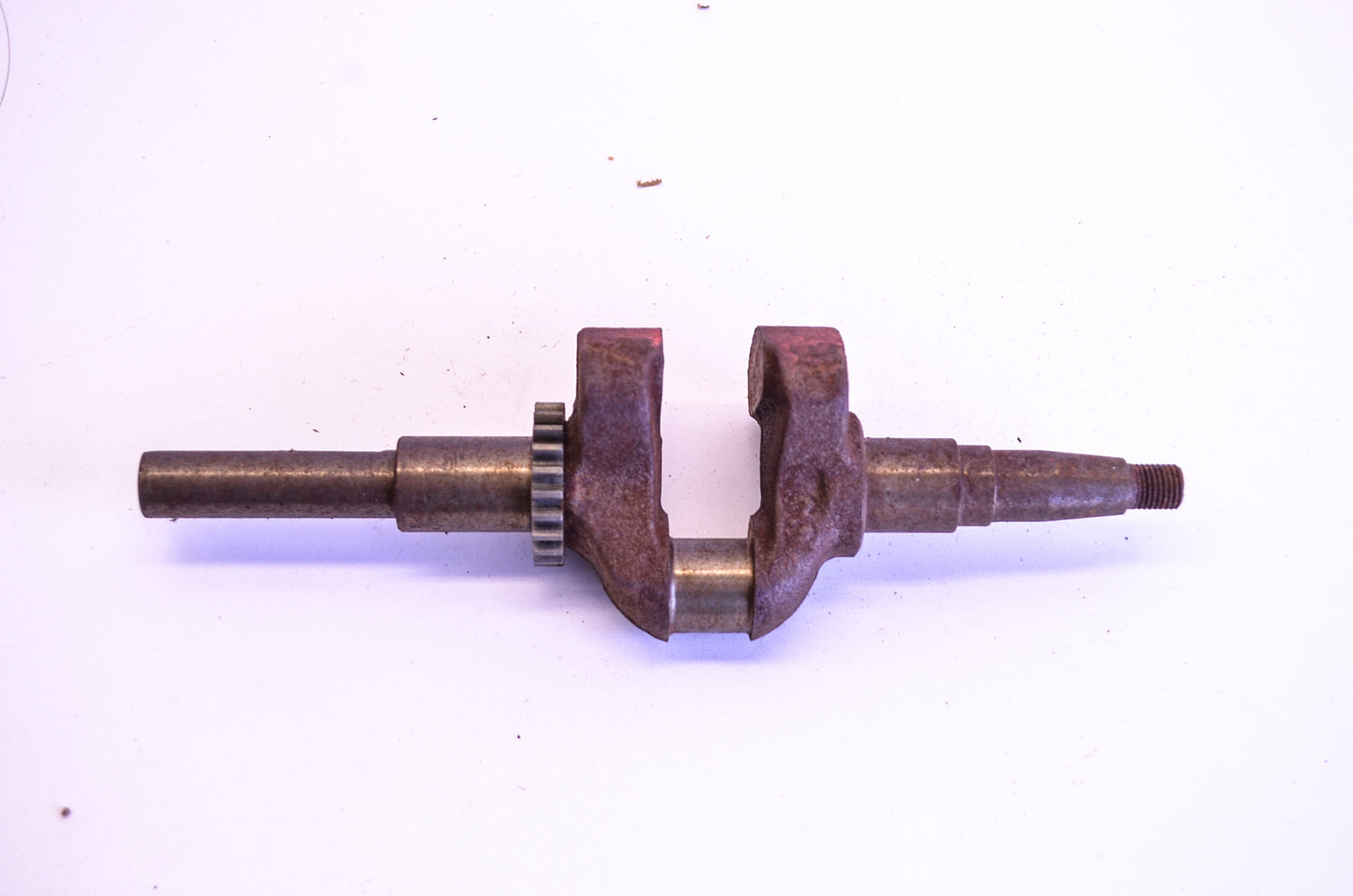Tecumseh 33028 Crankshaft