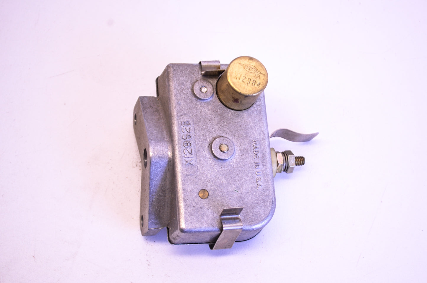 Wisconsin YD-308A-s1 Breaker Box Assembly NOS