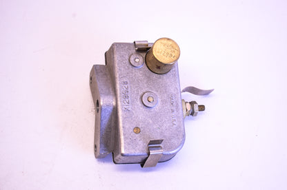 Wisconsin YD-308A-s1 Breaker Box Assembly NOS