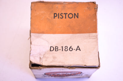Wisconsin DB-186-A Piston NOS