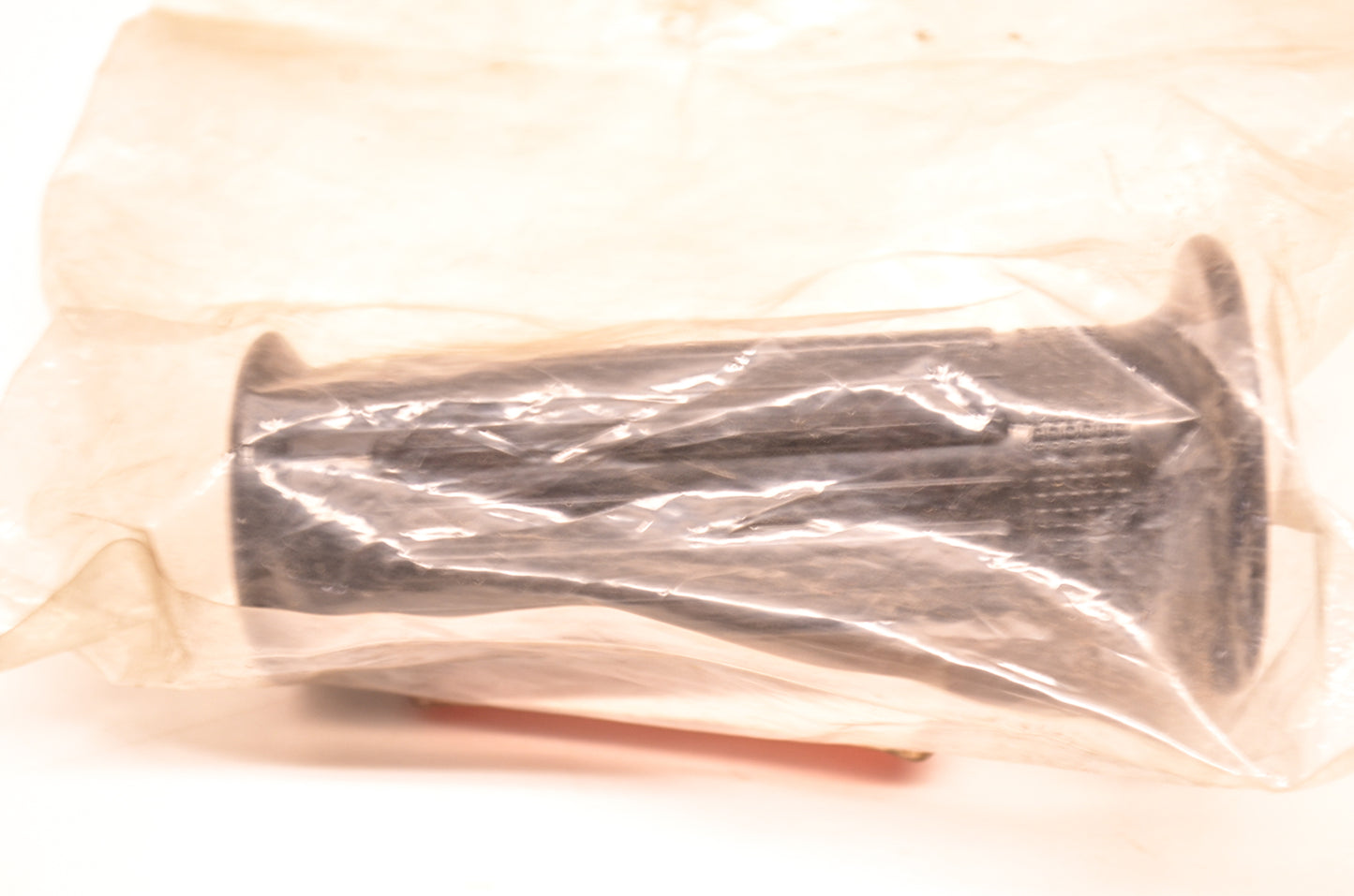 Suzuki 57211-04410 Grip NOS