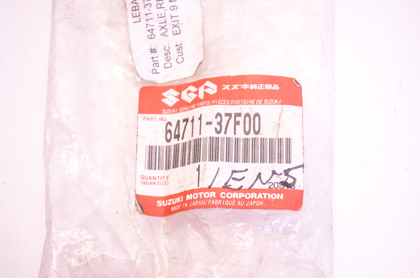 Suzuki 64711-37F00 Axle NOS