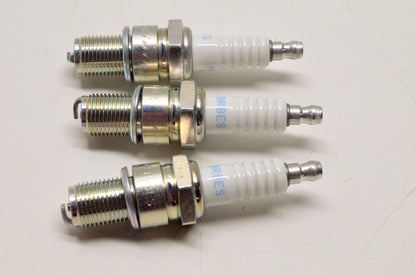 NGK BR8ES, 5422 Spark Plug Qty 3 NOS