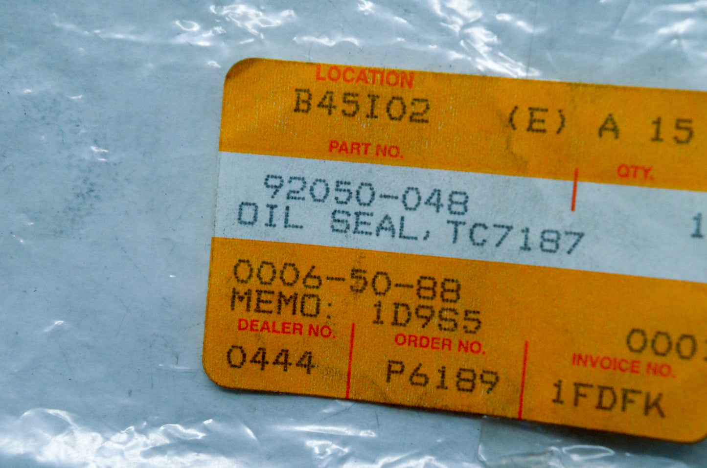 OEM Kawasaki 92050-048 Oil Seal NOS