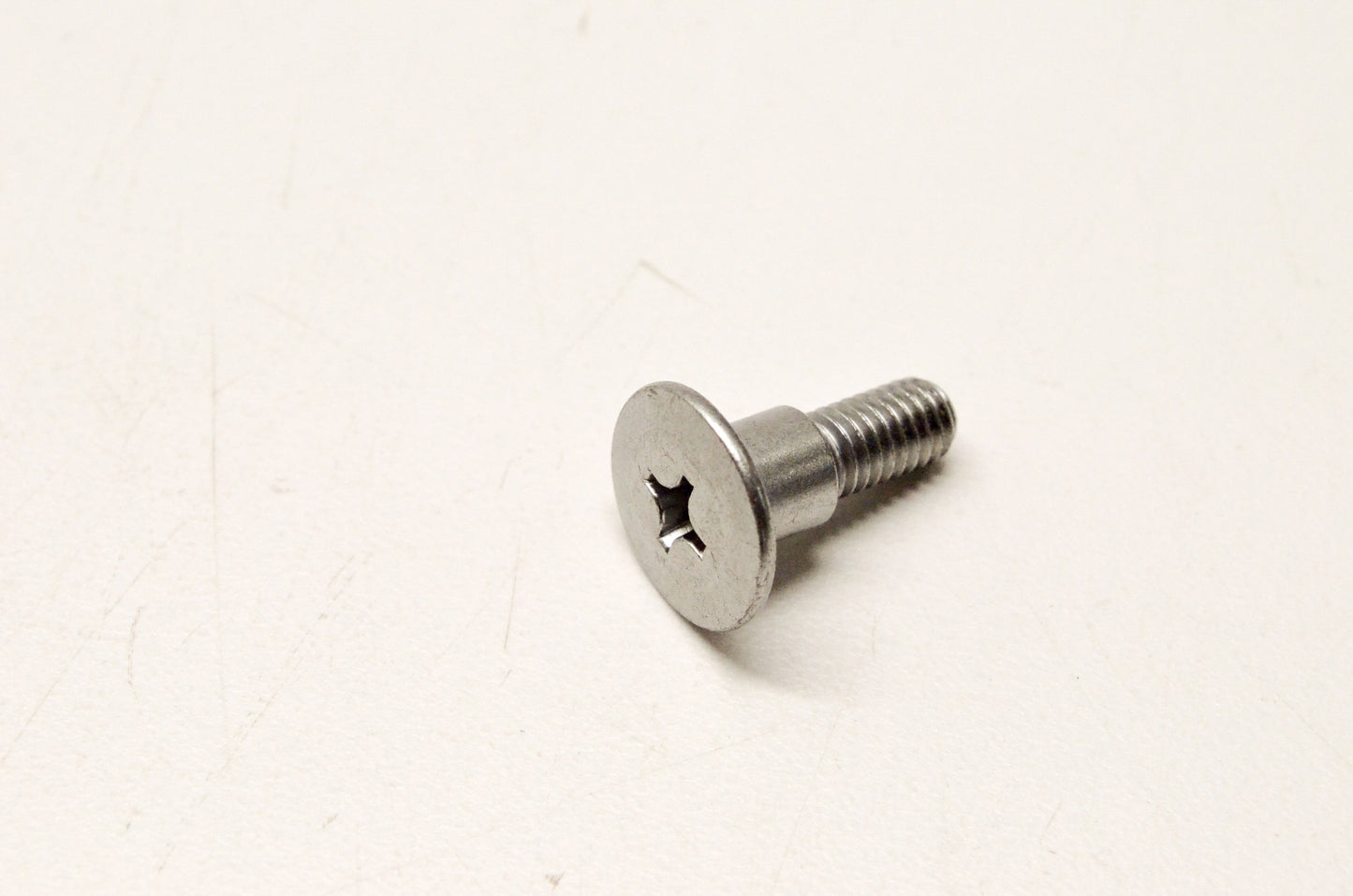 OEM Honda 90104-MM5-000 6X19 Special Screw NOS