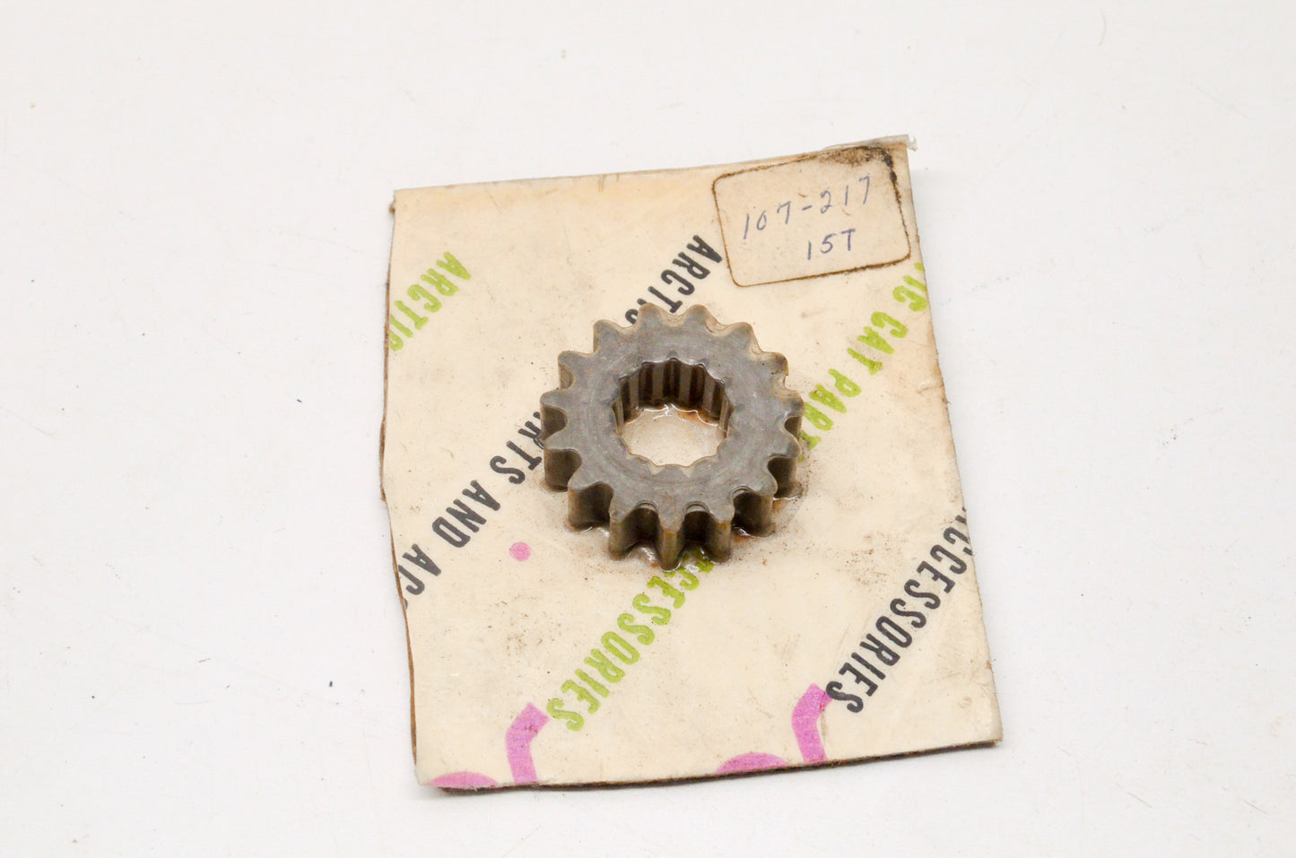 OEM Arctic Cat 0107-217 15t Chaincase Sprocket 15T-3/8 X .520 7/8 NOS