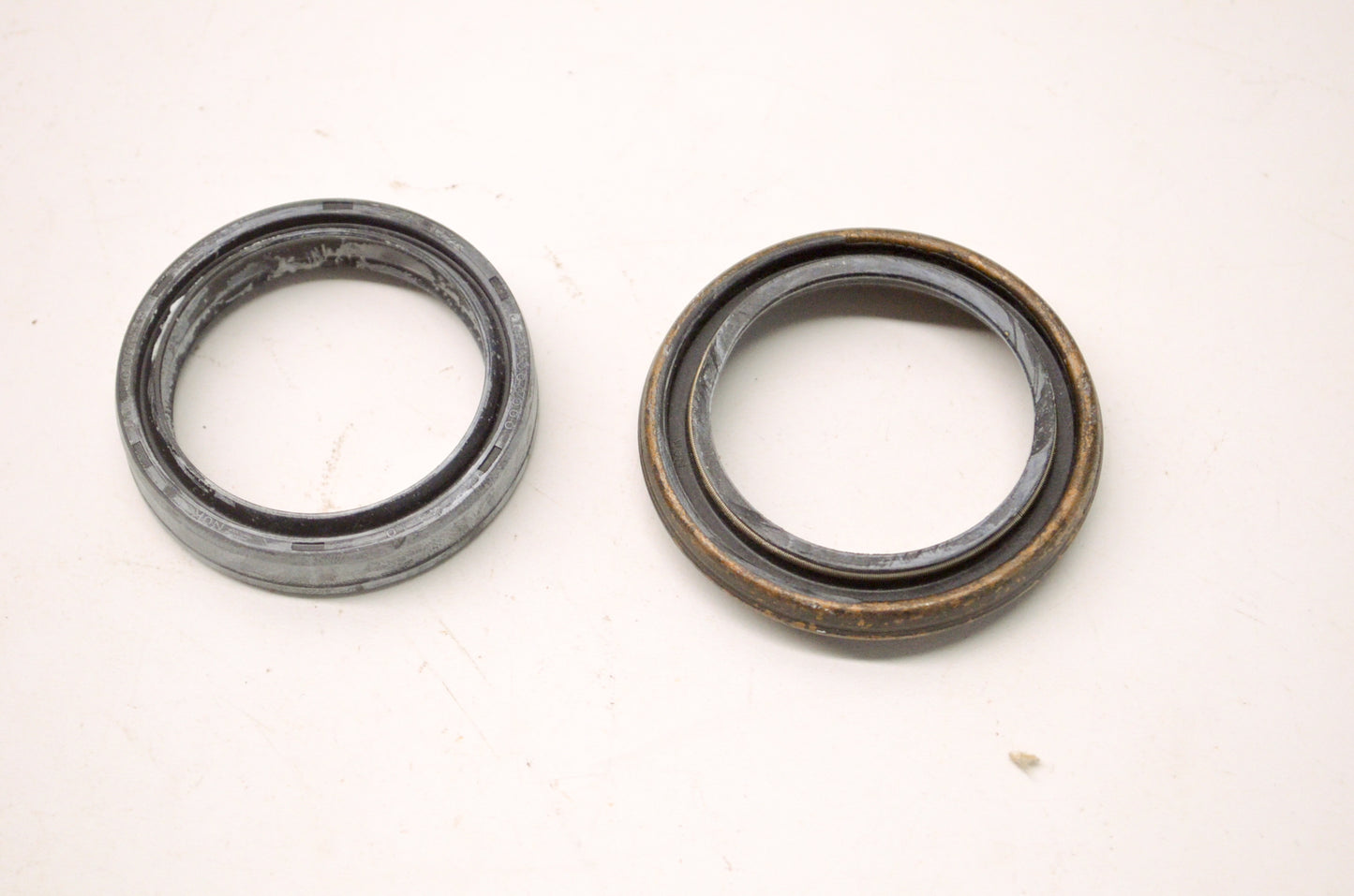 OEM Honda 51490-KA4-831 Fork Seal Set NOS