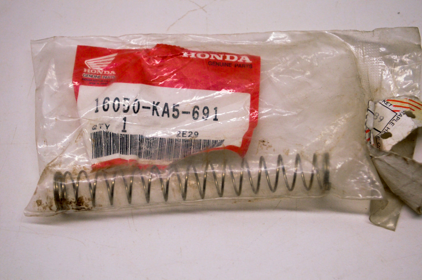 OEM Honda 16050-KA5-691 Throttle Valve Spring NOS