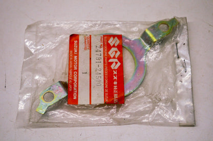 OEM Suzuki 24751-24500 Driveshaft Retainer NOS