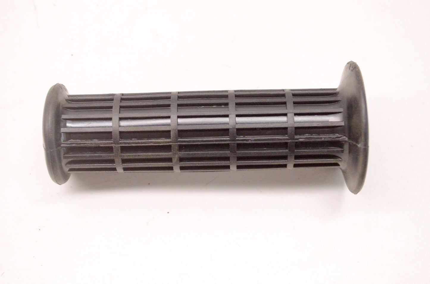 OEM Yamaha 462-26242-00-00 Right Grip NOS