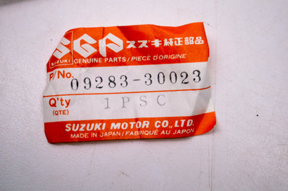 OEM Suzuki 09283-30023 Oil seal NOS
