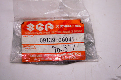 OEM Suzuki 09139-06041 Muffler Cover Screw QTY 5 NOS