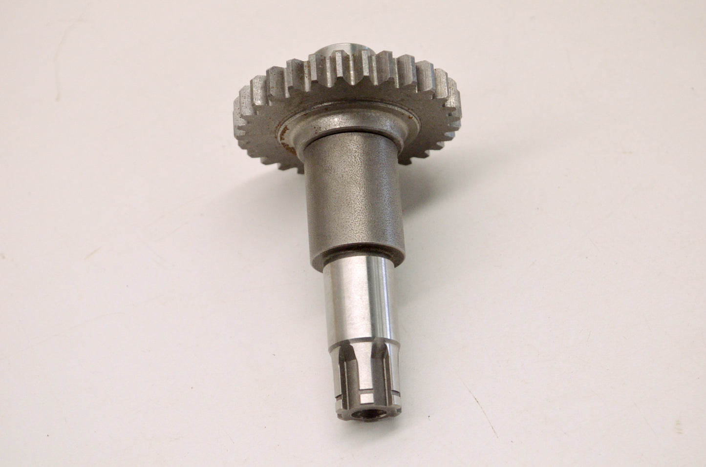 OEM Suzuki 24130-04400 Trans Gear Shaft NOS