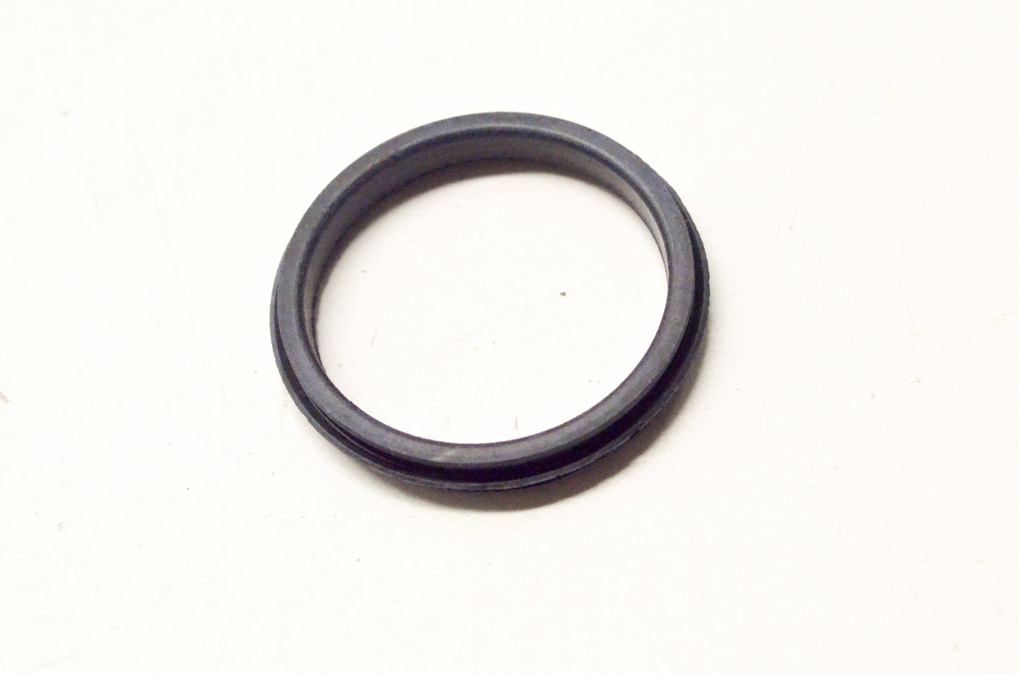 OEM Suzuki 62683-36E00-000 Center Dust Seal NOS