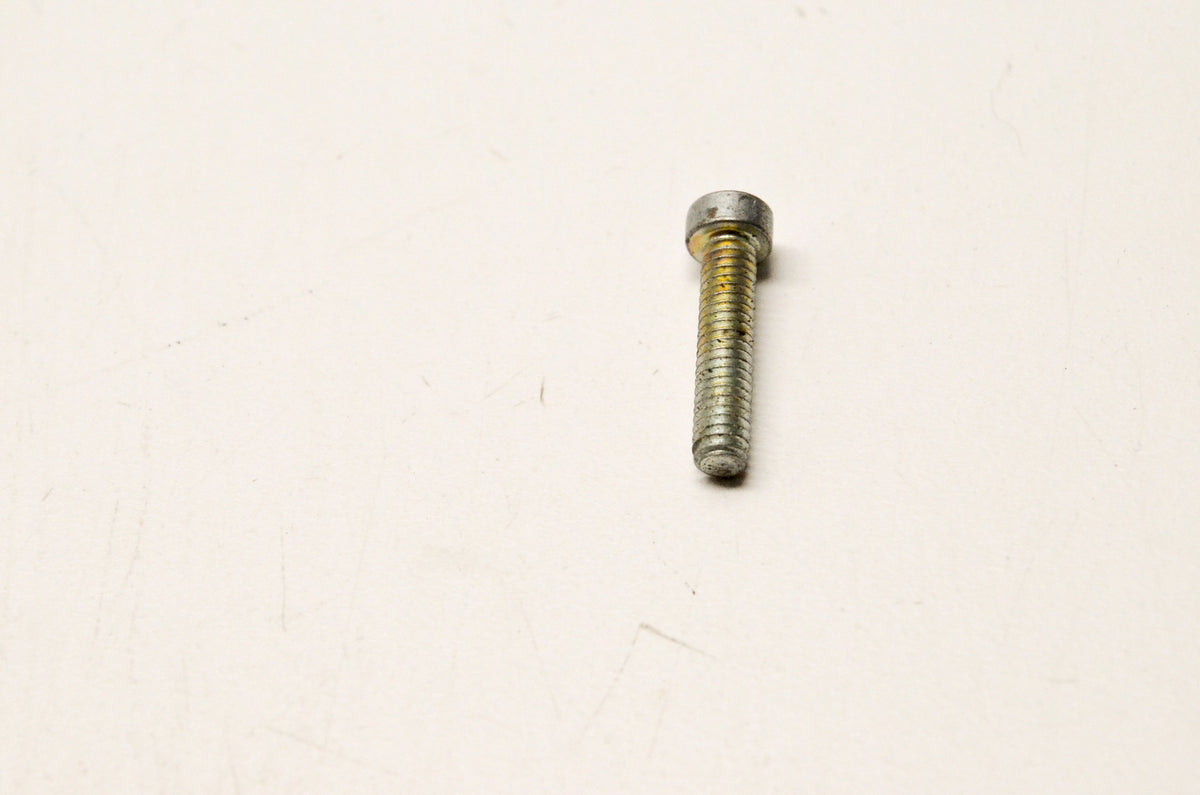 OEM Arctic Cat 0123-416 8-32 x 3/4 Screw NOS
