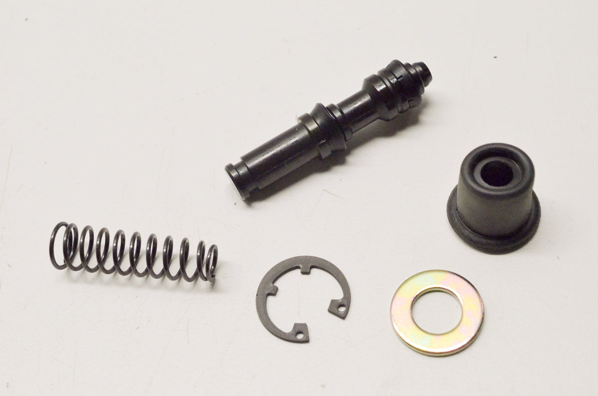 OEM Suzuki 59600-03810 Piston & Cup Kit NOS