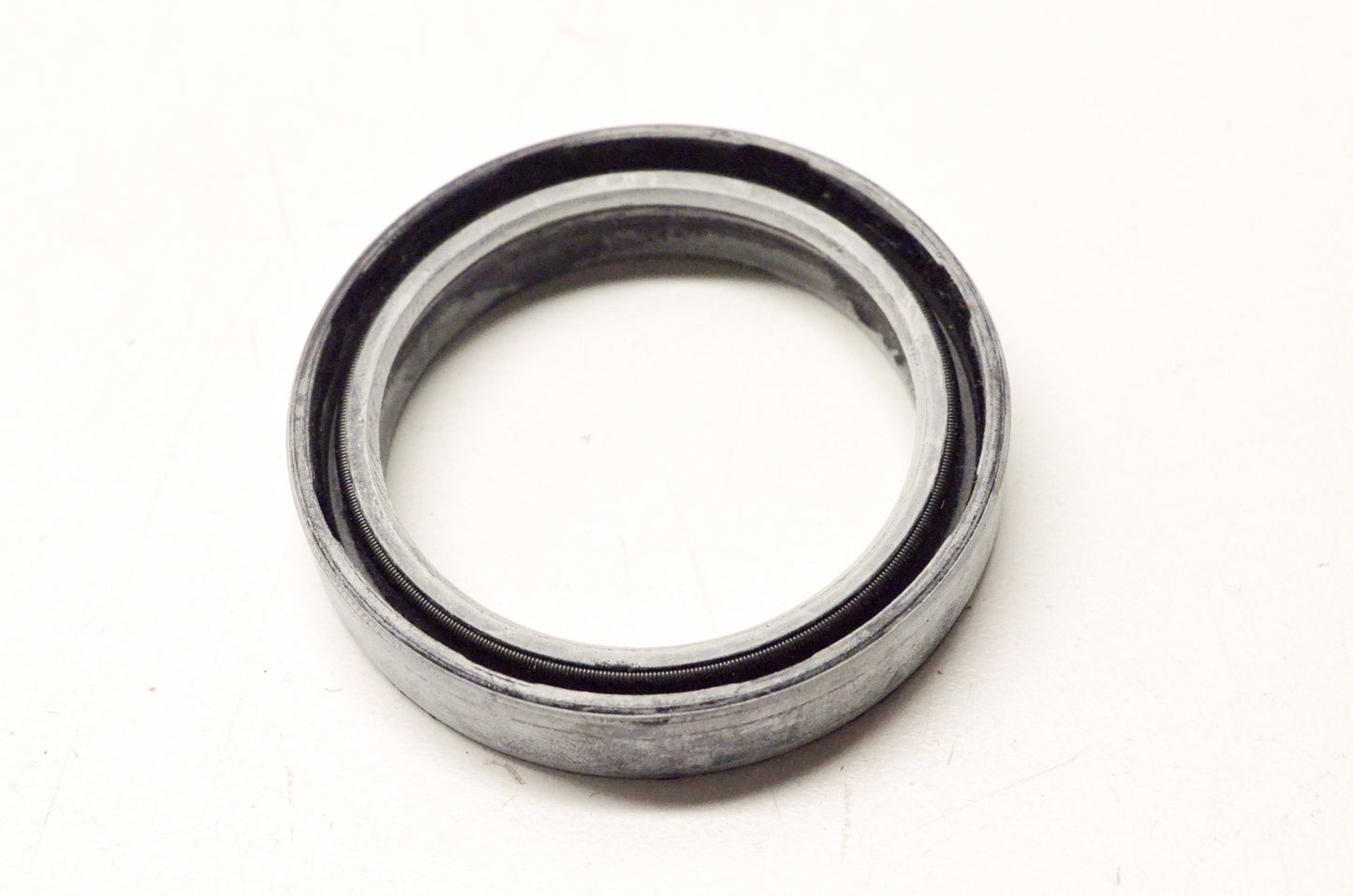 OEM Suzuki 51173-28E30 Dust Seal NOS