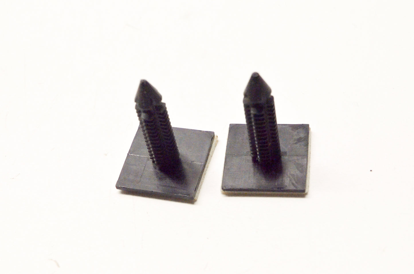 OEM Arctic Cat 0623-143 Christmas Tree Clip QTY 2 NOS