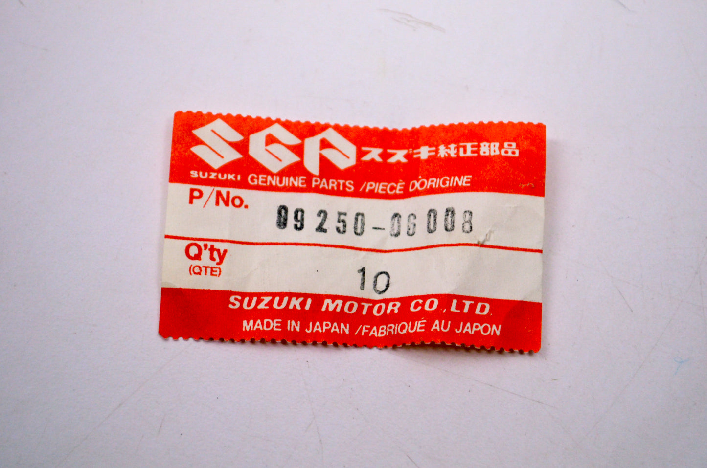 OEM Suzuki 09250-06008 Bolt Cap NOS