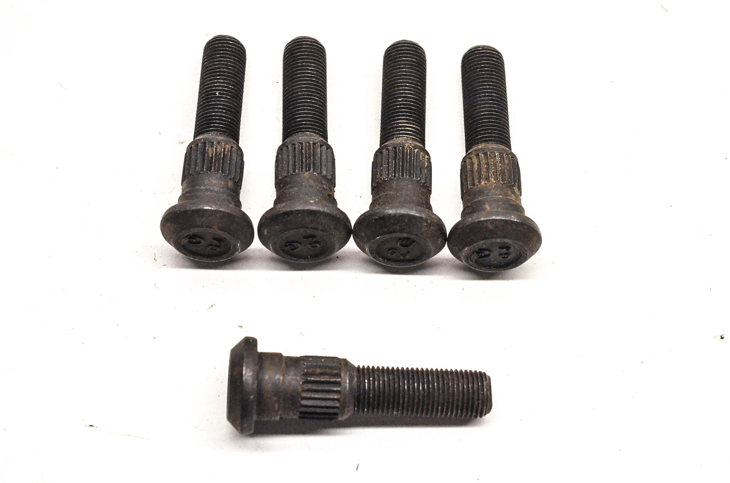 EIS D7097 Wheel Lug Studs Qty 5 NOS
