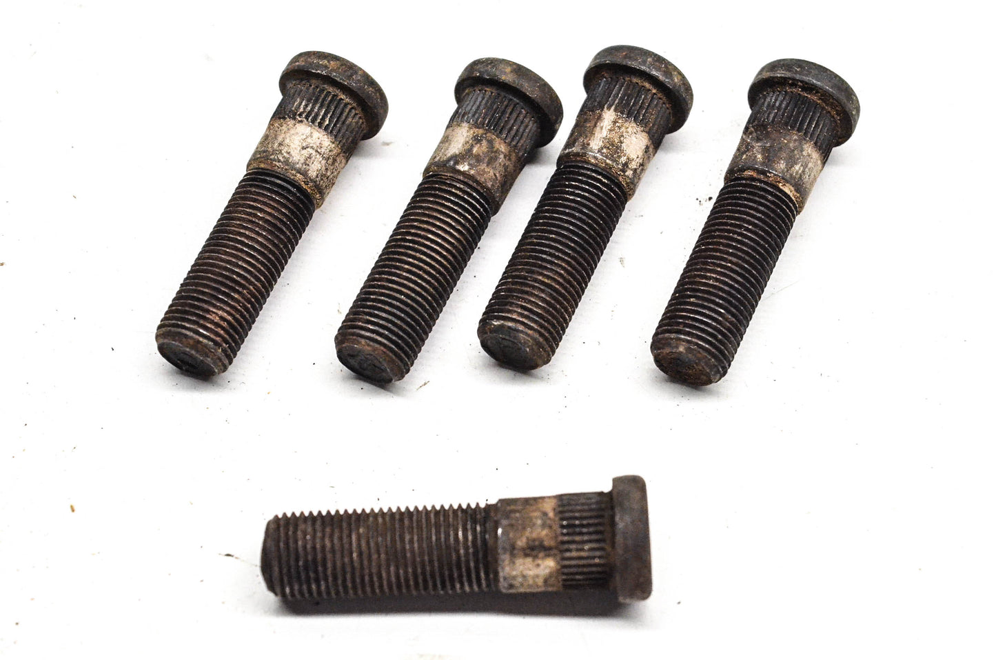 Niehoff NC-5022B, D7071 Wheel Lug Studs Qty 5 NOS