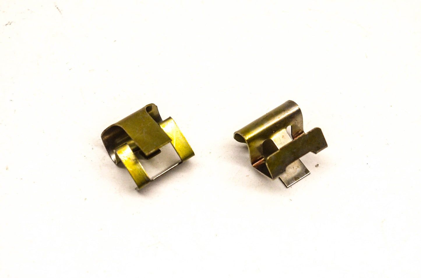 Wagner H5419, F97920S Anti Rattle Clips Qty 2 NOS