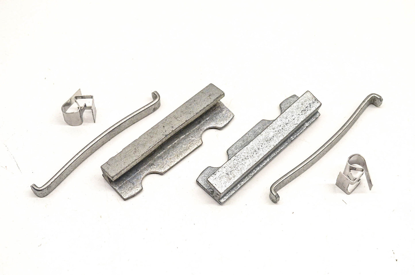 Wagner H5561, F113367S Disc Brake Hardware Kit NOS