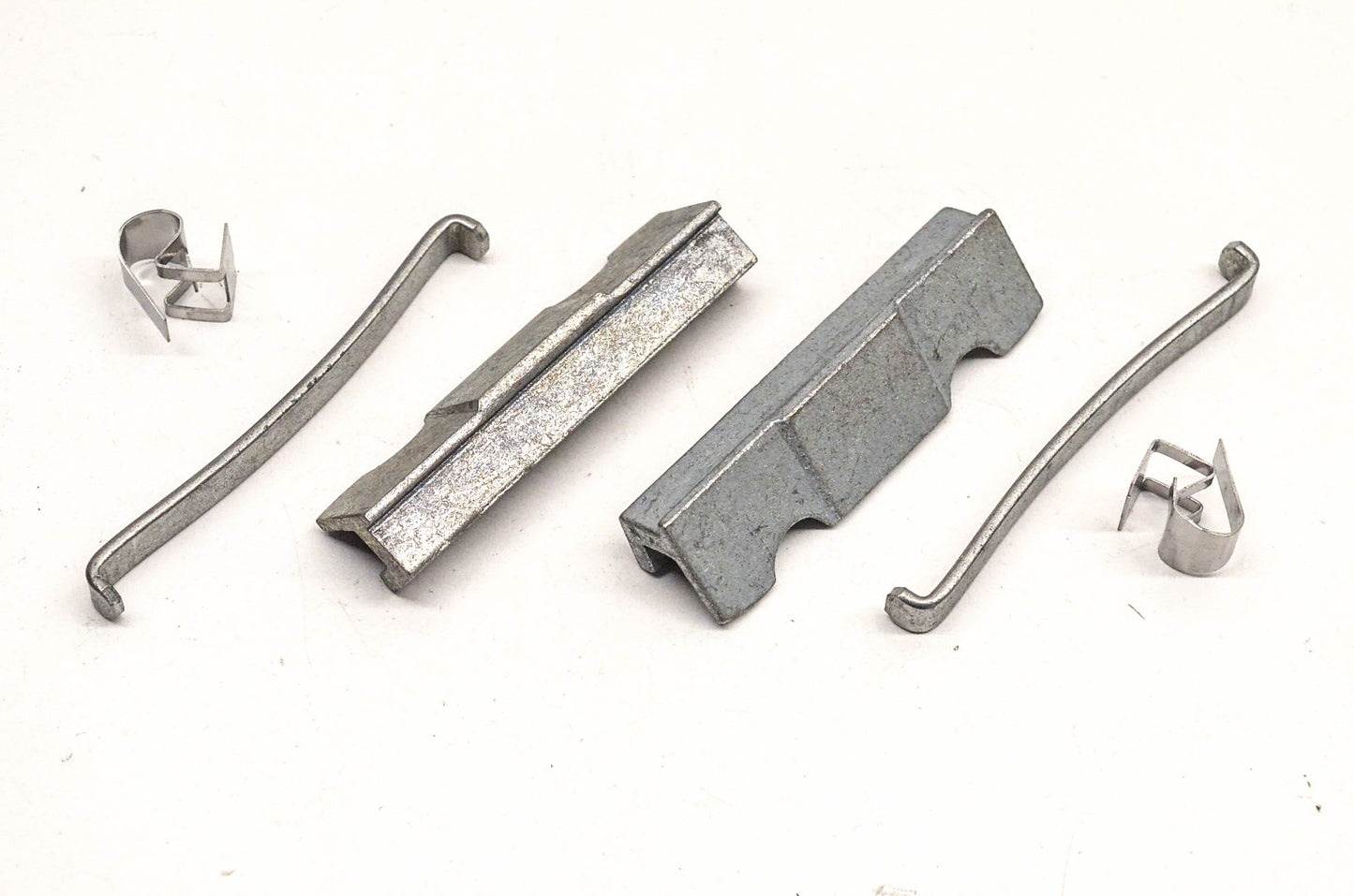 Wagner H5561, F113367S Disc Brake Hardware Kit NOS