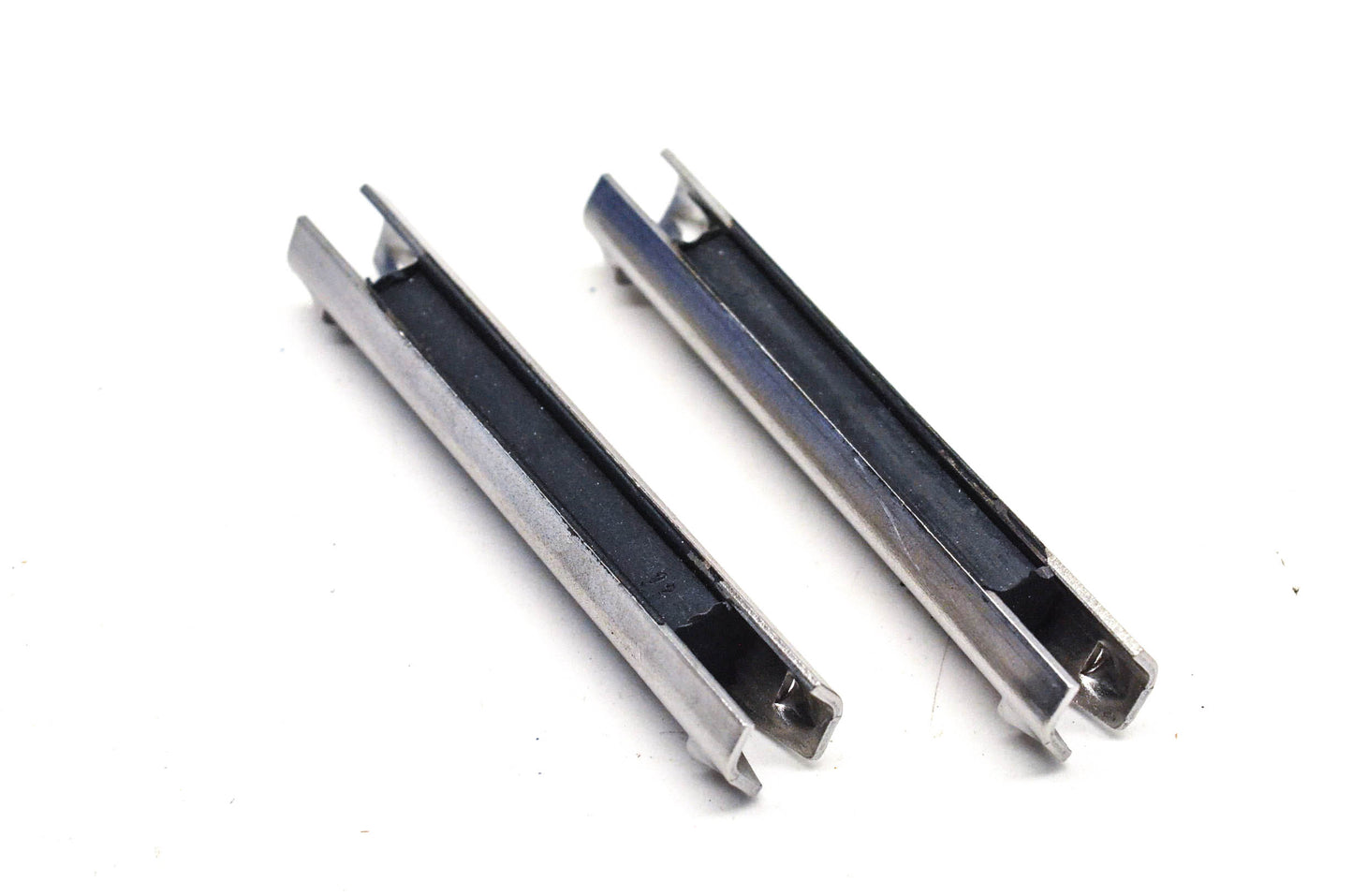 Wagner F111231, H5031 Disc Brake Caliper Guide Pins Qty 2 NOS