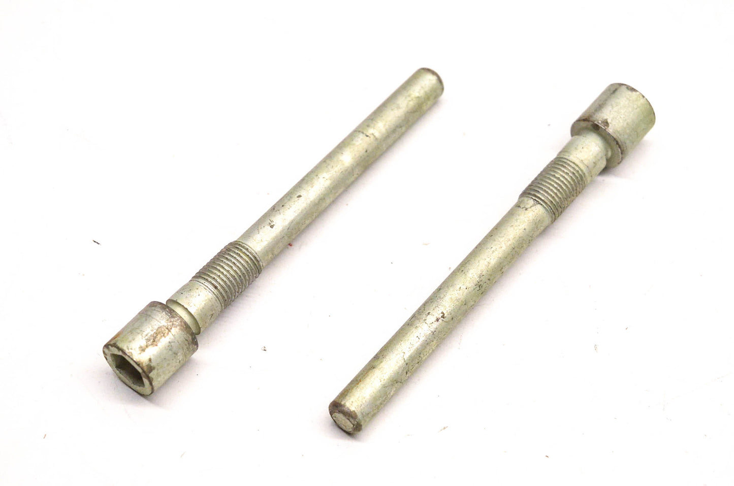 Bendix H5018 Brake Guide Pins Qty 2 NOS