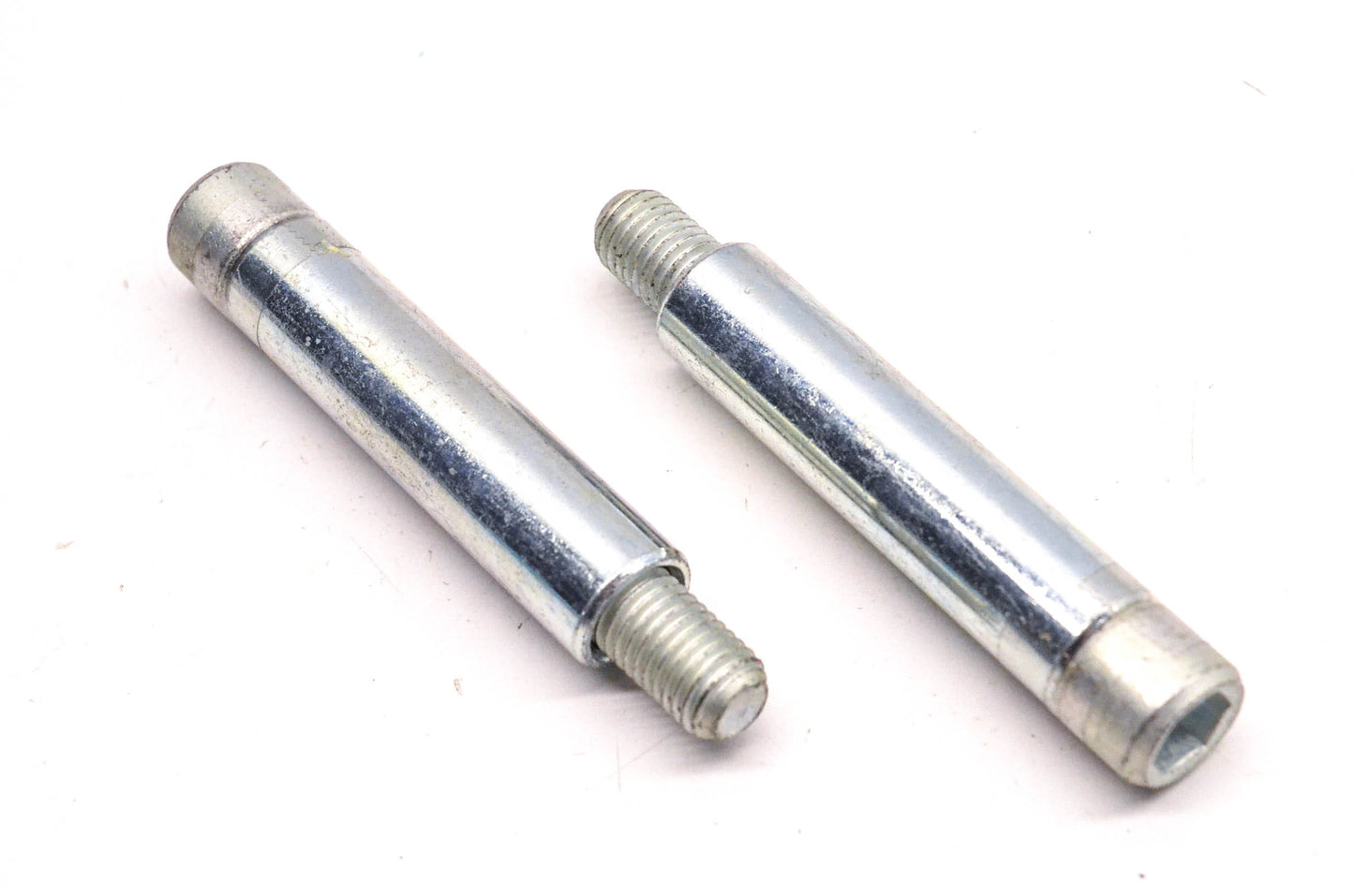 Gibson 2-5038 Disc Brake Bolts Qty 2 NOS