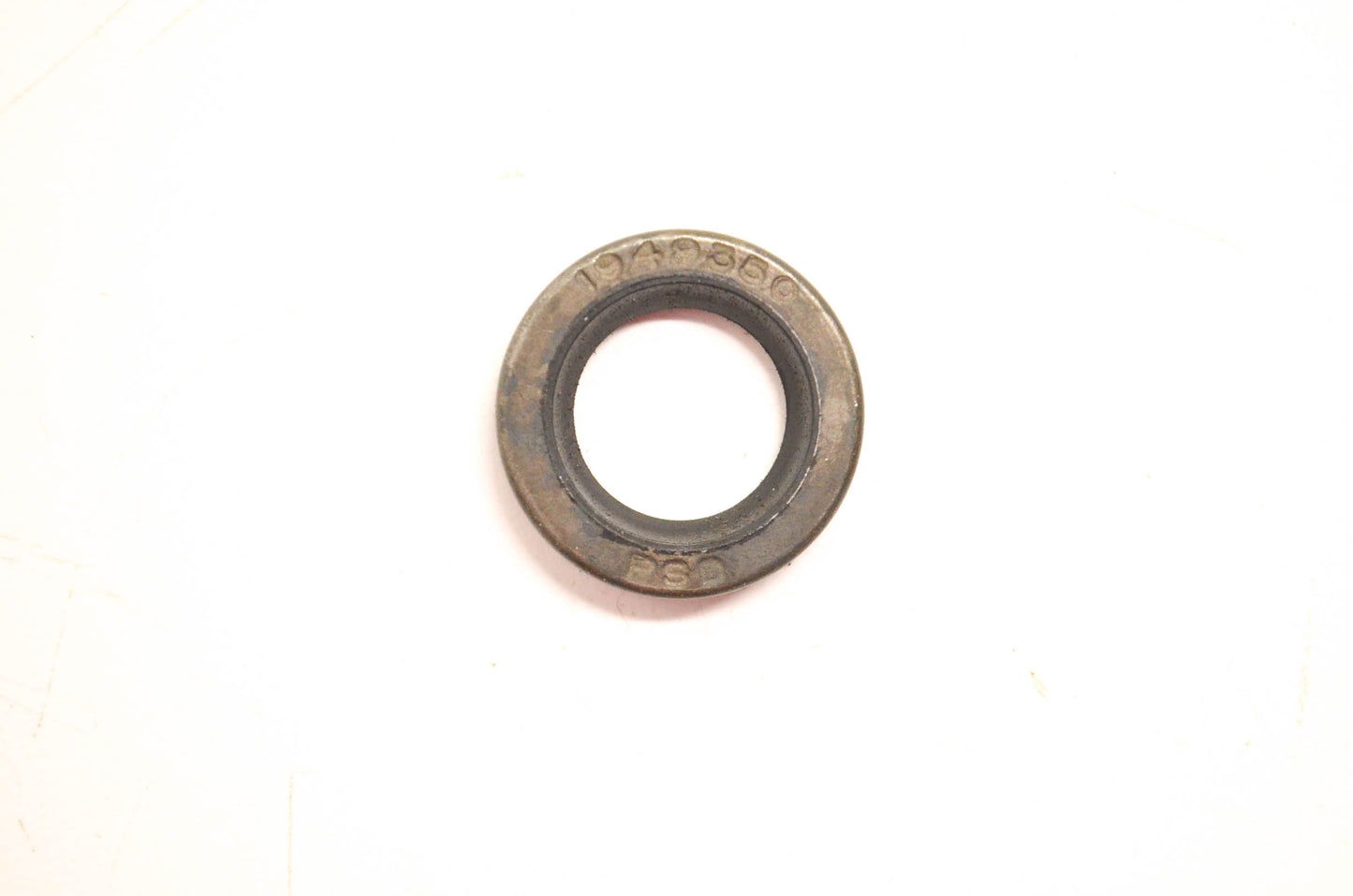 Mopar 1949350, 3-773142 Shaft Seal NOS