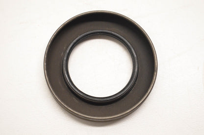CR 13700 Oil Seal NOS