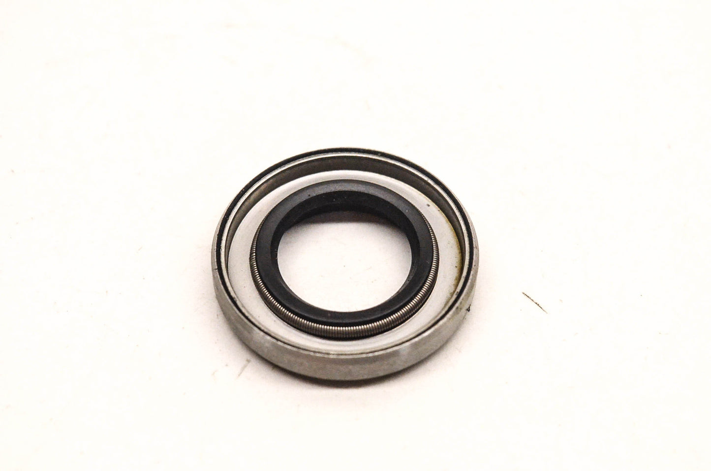 Sierra 18-2030, 321786 Oil Seal NOS