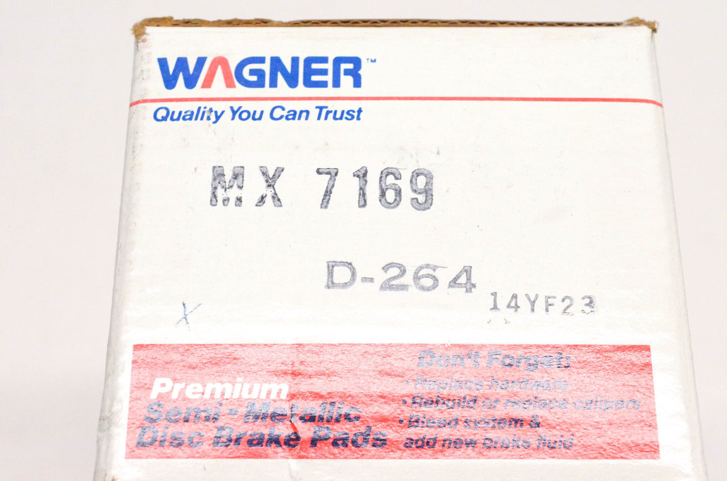 Wagner MX7169, D264 Semi Metallic Disc Brake Pad Kit NOS