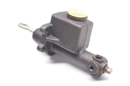 EIS E35855 Master Brake Cylinder Assembly NOS