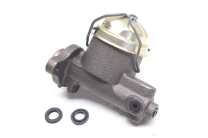 EIS E39976 Master Brake Cylinder Assembly NOS