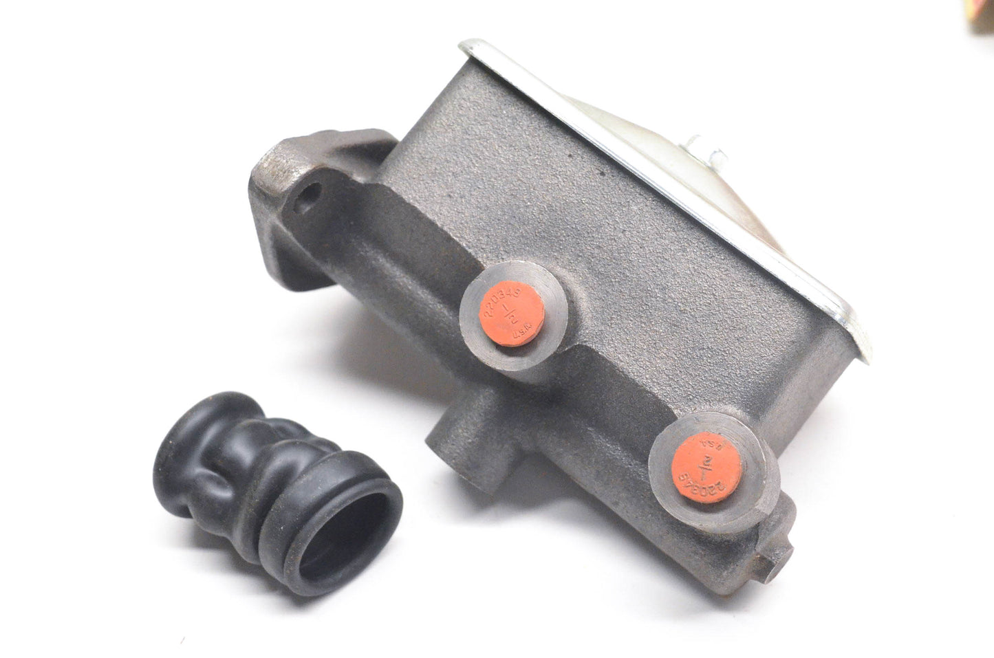 EIS E44479, 298323C Master Brake Cylinder Kit NOS