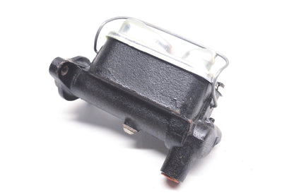 EIS E64822, 2227121L Master Brake Cylinder Assembly NOS