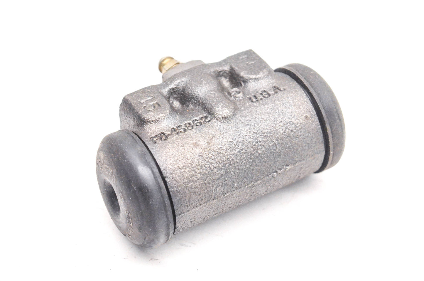 Mopar H-45960, FD-45962 Wheel Cylinder Assembly NOS